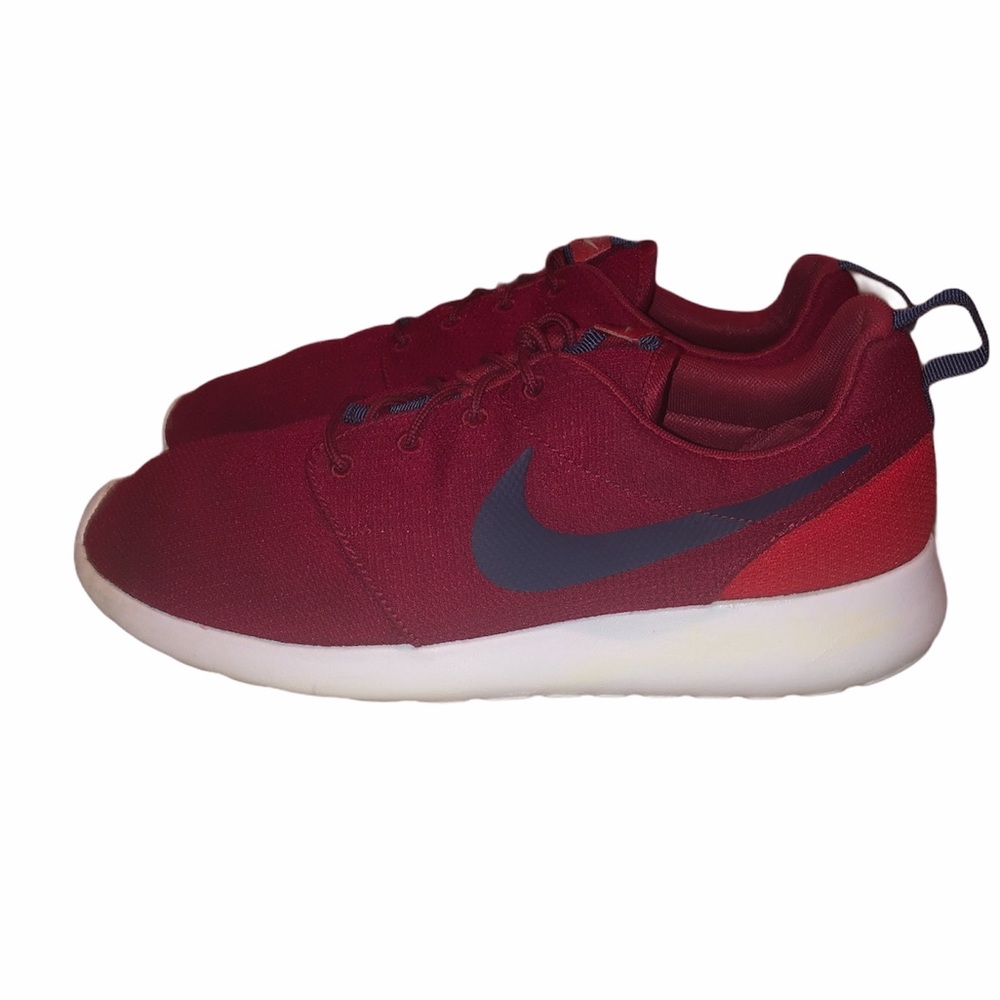 Nike Roshe One Sneakers